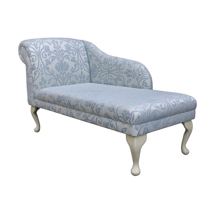 52" Classic Style Chaise Longue in a Medallion Blue Fabric - 17051