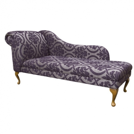 70" Classic Style Chaise Longue in a Medallion Damson Fabric - 13102