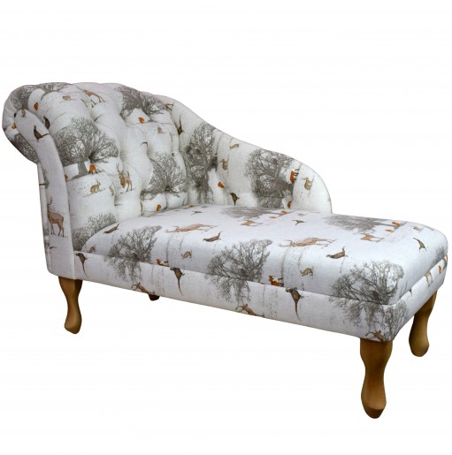 45" Medium Buttoned Chaise Longue in Fryetts Tatton Autumn Fabric