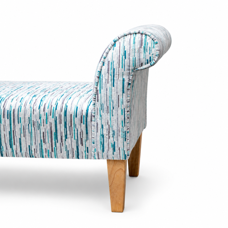 Medium Window Seat Settle in Striped Fabric Medium Window Seat Settle in Striped Fabric