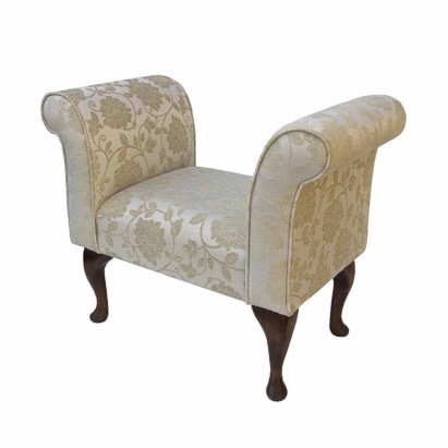 31.5" Compact Settle in a Woburn Floral Gold...